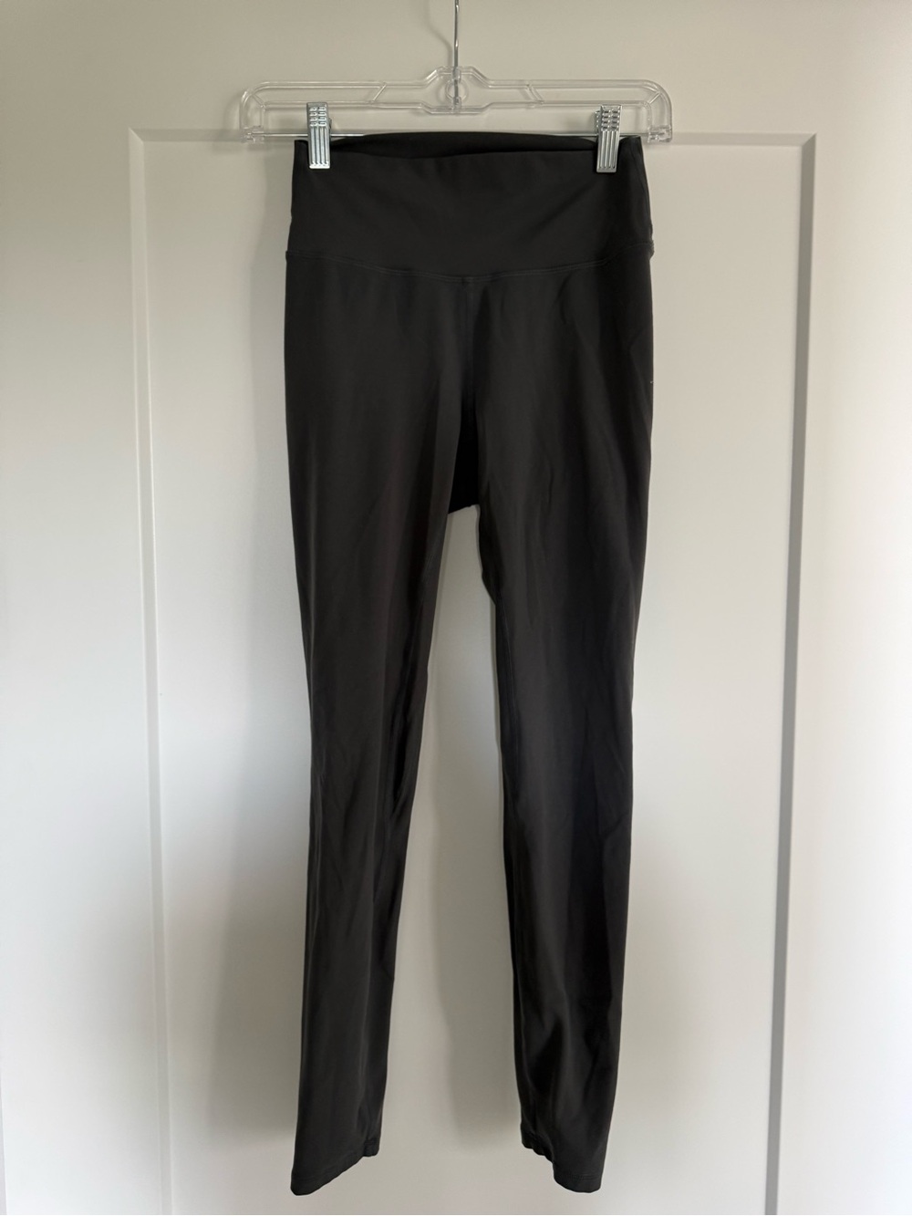P'tula Solid Black High-Waist Leggings